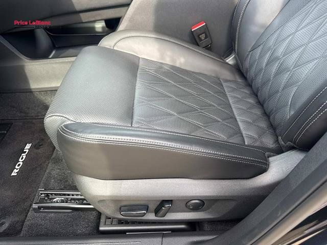 Certified 2026 Nissan Rogue Platinum w/ Platinum Premium Package AWD/4WD image 16