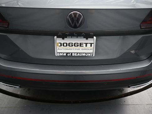 Used 2023 Volkswagen Atlas SE image 10
