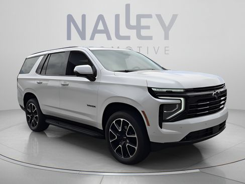 Used 2025 Chevrolet Tahoe RST w/ Comfort Package AWD/4WD image 6
