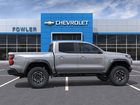 New 2026 Chevrolet Colorado ZR2 w/ Technology Package AWD/4WD image 5