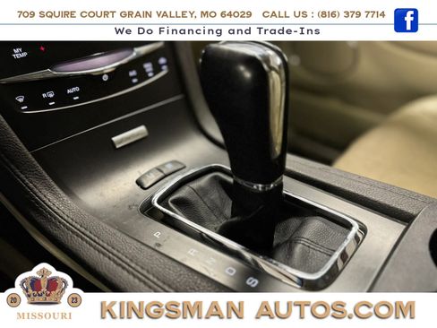 Used 2019 Lincoln MKT AWD image 25