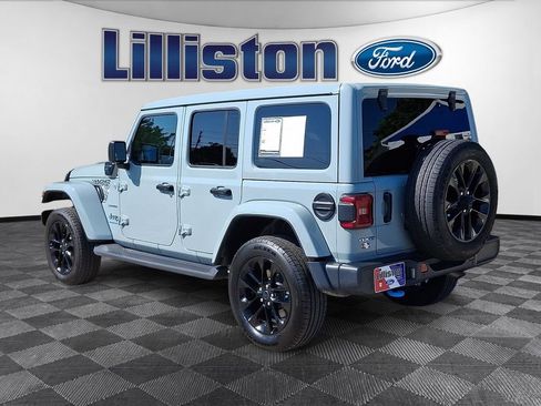 Used 2024 Jeep Wrangler Unlimited Sahara w/ Safety Group AWD/4WD image 6