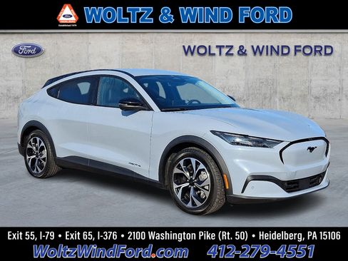 Used 2025 Ford Mustang Mach-E Select AWD/4WD image 1