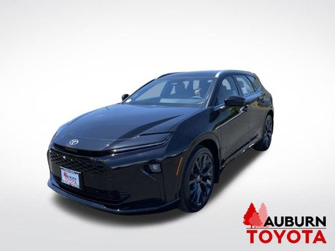 New 2026 Toyota Crown Signia AWD/4WD image 3