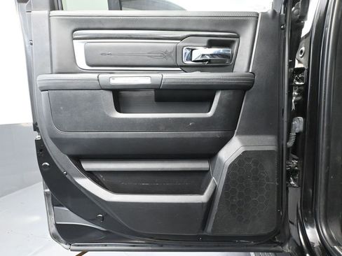 Used 2016 RAM 2500 Limited image 40