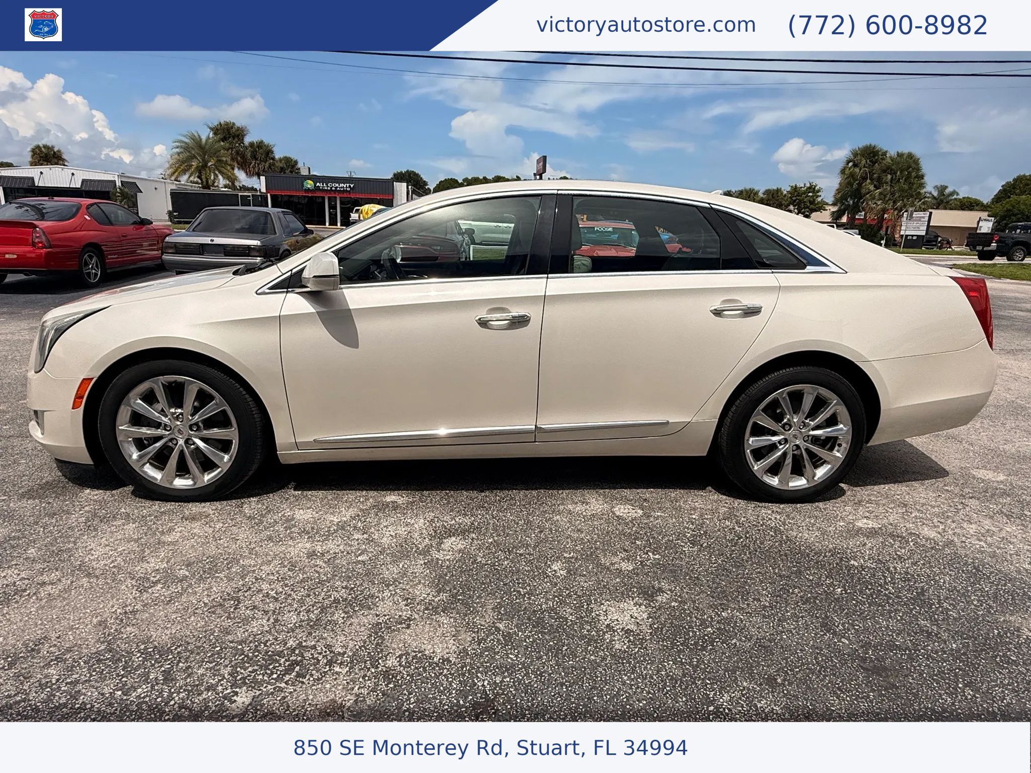 Used 2013 Cadillac XTS Premium FWD image 11