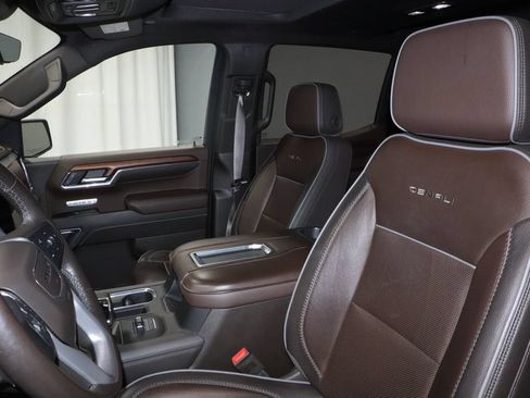 Used 2022 GMC Sierra 1500 Denali w/ Technology Package AWD/4WD image 27