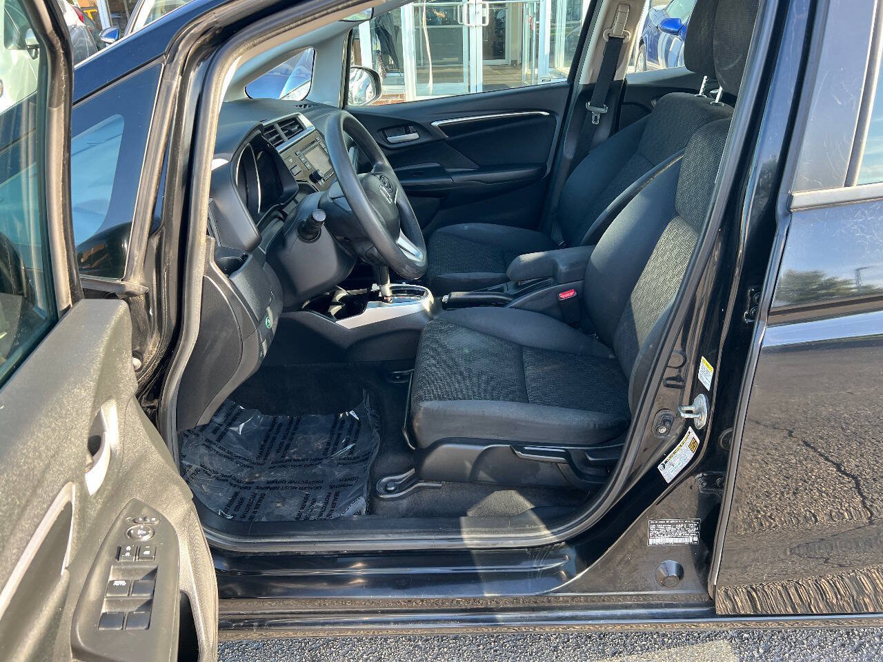 Used 2015 Honda Fit LX image 18