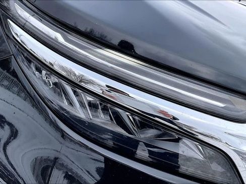 Used 2024 Chevrolet Equinox LT image 28