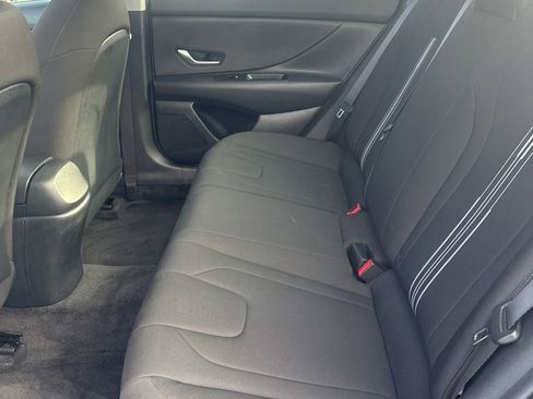 Used 2023 Hyundai Elantra SEL w/ Preferred Accessory Package image 24