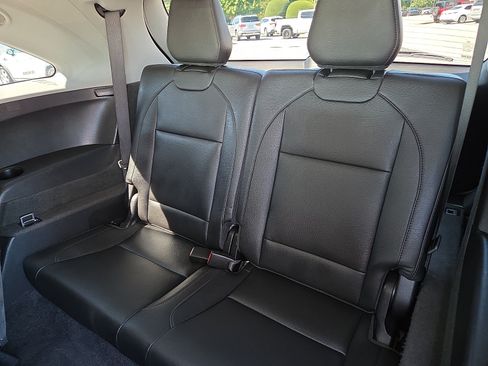 Used 2018 Acura MDX w/ Technology Package AWD/4WD image 10