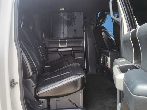 Used 2018 Ford F250 Platinum w/ Platinum Ultimate Package AWD/4WD image 19