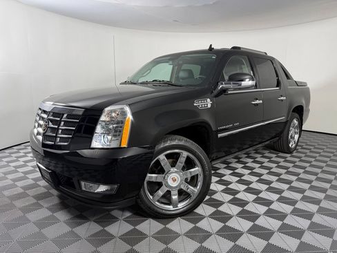 Used 2013 Cadillac Escalade EXT Premium AWD/4WD image 1