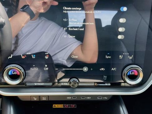 New 2026 Lexus RZ 450e AWD w/ Luxury Package image 34