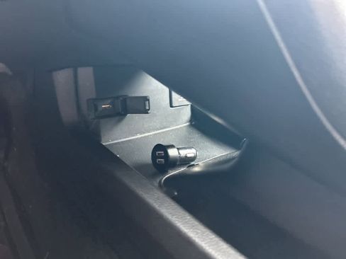 Used 2019 Honda Civic EX image 26