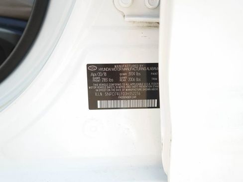 Used 2018 Hyundai Elantra SE image 35