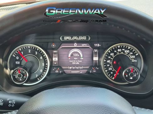 Used 2022 RAM 1500 Laramie AWD/4WD image 26