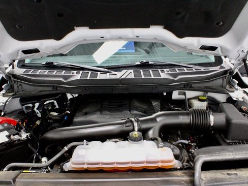 Certified 2023 Ford F150 XLT w/ Equipment Group 302A High image 18