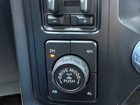 Used 2023 Ford F150 Platinum w/ Equipment Group 701A High AWD/4WD image 31