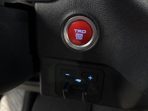 Used 2022 Toyota Tundra SR5 image 43