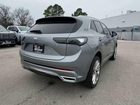 New 2026 Buick Envision Avenir image 8