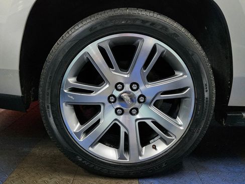 Used 2015 Cadillac Escalade Premium image 71