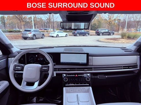 Used 2025 Hyundai Santa Fe Calligraphy image 14