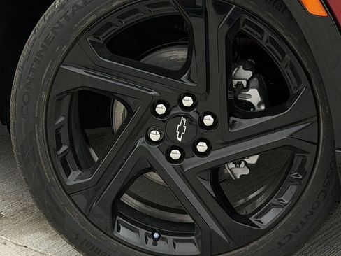 New 2026 Chevrolet Equinox EV RS image 9