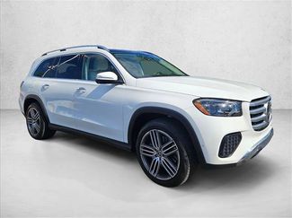 Used 2025 Mercedes-Benz GLS 450 4MATIC video 3