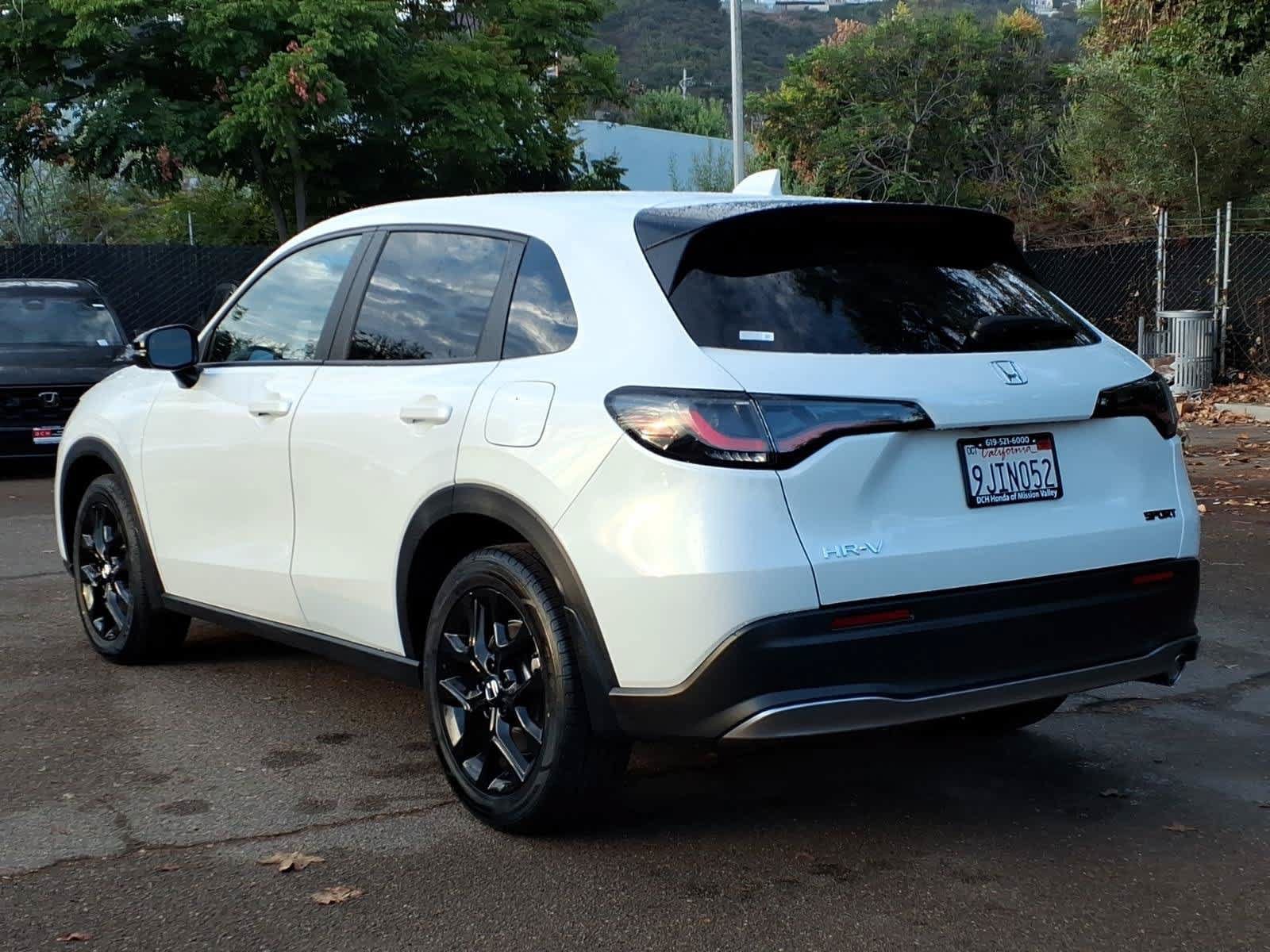 Used 2024 Honda HR-V Sport image 7