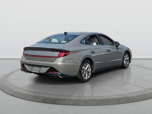 Used 2023 Hyundai Sonata SEL FWD image 7
