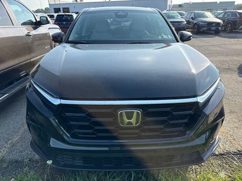 Used 2025 Honda CR-V EX-L image 9