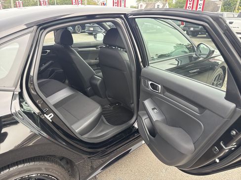 Used 2024 Honda Civic Sport image 29