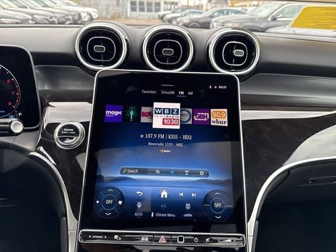 New 2026 Mercedes-Benz GLC 300 4MATIC image 32