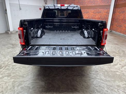 Certified 2023 Ford F150 Lariat image 26