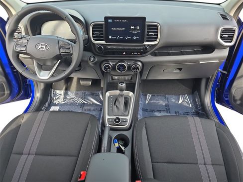 New 2026 Hyundai Venue SEL image 9