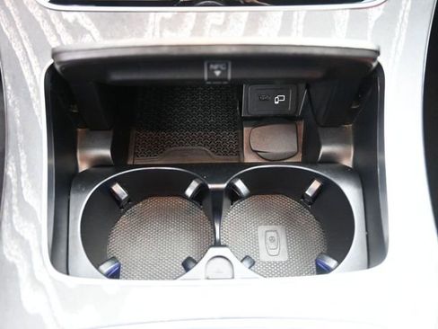 Used 2022 Mercedes-Benz E 450 Coupe image 12