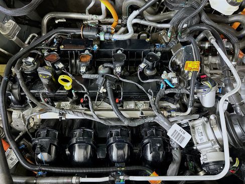 Used 2023 Ford Maverick XLT image 31