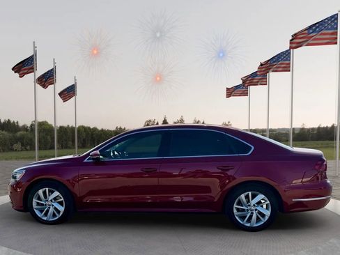 Used 2018 Volkswagen Passat 2.0T SE image 4