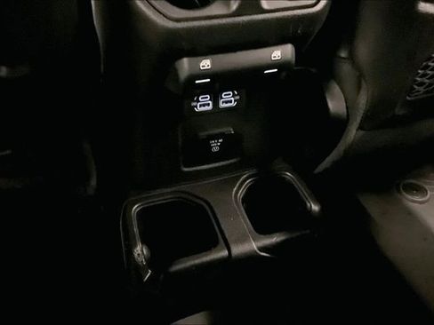 Used 2022 Jeep Gladiator Mojave w/ LED Lighting Group AWD/4WD image 32