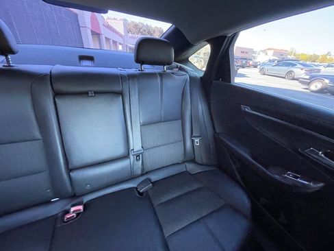 Used 2015 Chevrolet Impala LT image 44