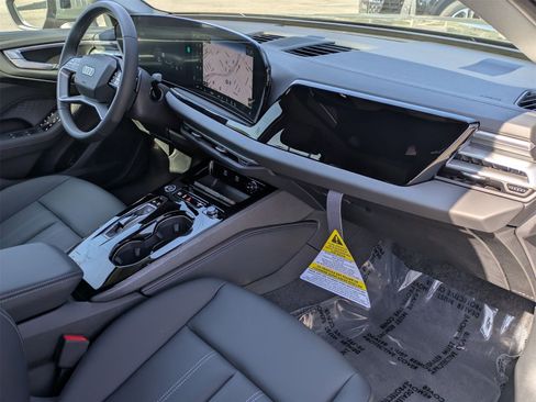 New 2025 Audi A5 2.0T Premium image 9