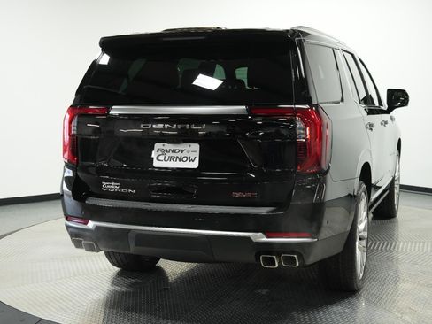 New 2026 GMC Yukon Denali w/ Denali Reserve Package AWD/4WD image 10