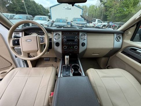 Used 2011 Ford Expedition EL XLT w/ 202A Rapid Spec Order Code image 8