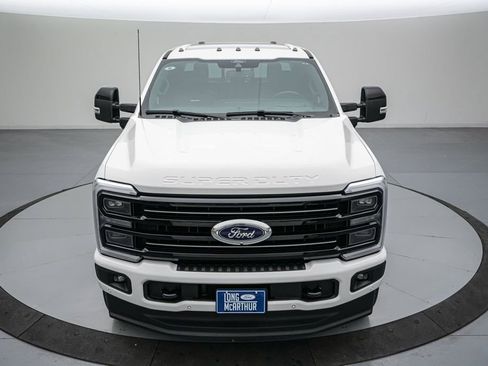 Certified 2025 Ford F250 Platinum image 10