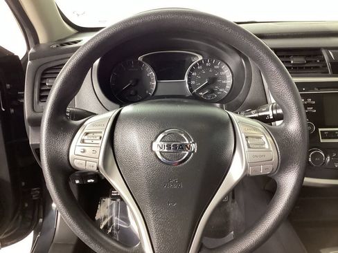 Used 2017 Nissan Altima 2.5 S w/ Power Driver Seat Package FWD image 15
