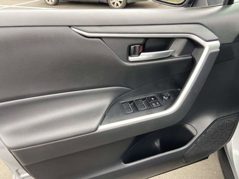 Used 2024 Toyota RAV4 XLE image 18