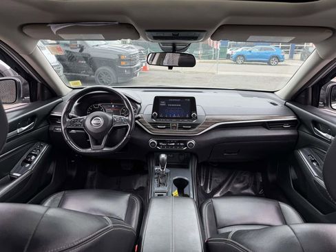Used 2022 Nissan Altima 2.5 SL FWD image 17