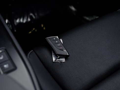 Used 2023 Lexus UX 250h FWD w/ Premium Package image 64