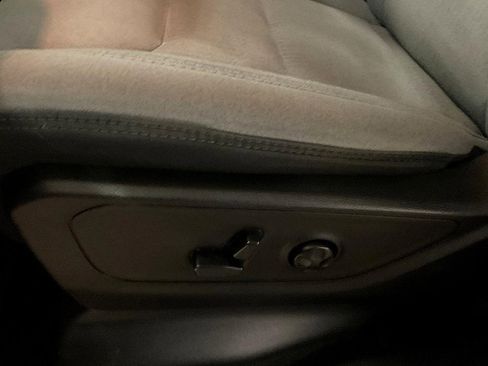 Used 2020 RAM 1500 Big Horn image 16